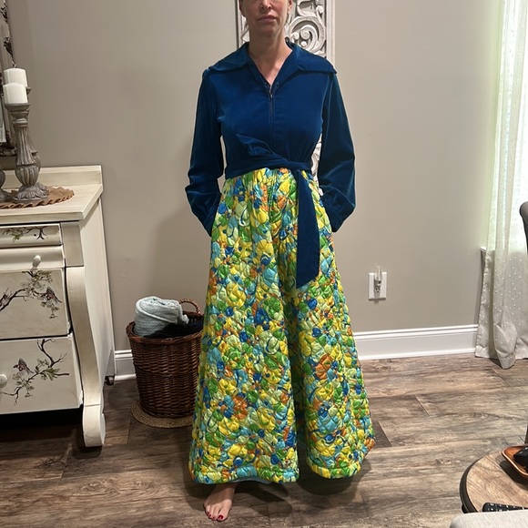 Vintage Lounger/Bathrobe - Picture 5 of 10